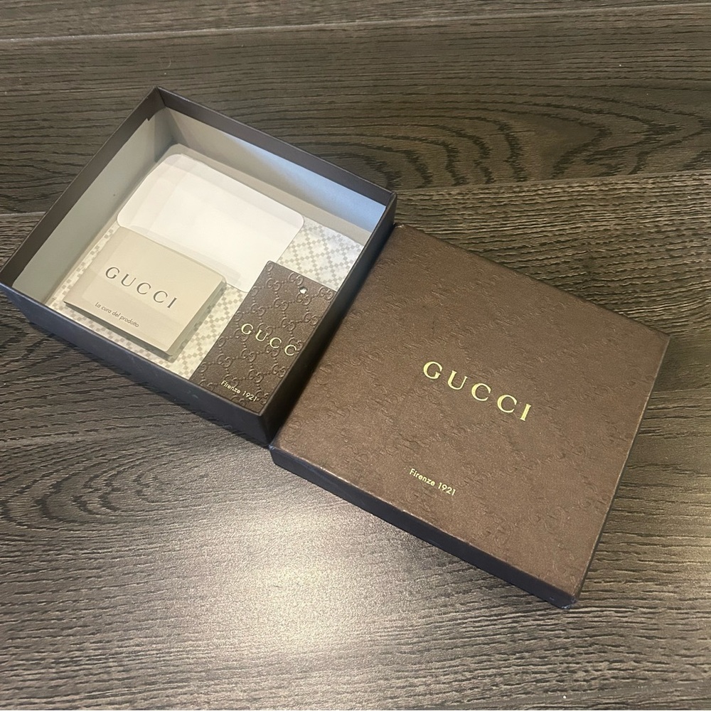 Gucci Empty Box - Picture 5 of 8